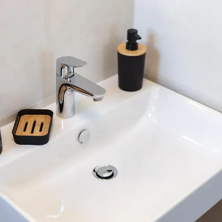 Vista Mare 公寓 里耶卡